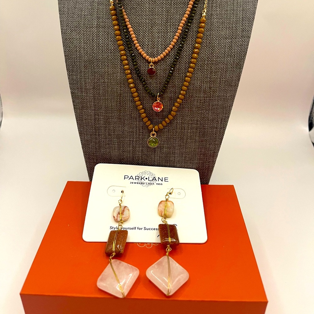 NIB Park Lane Necklace and Earring Set